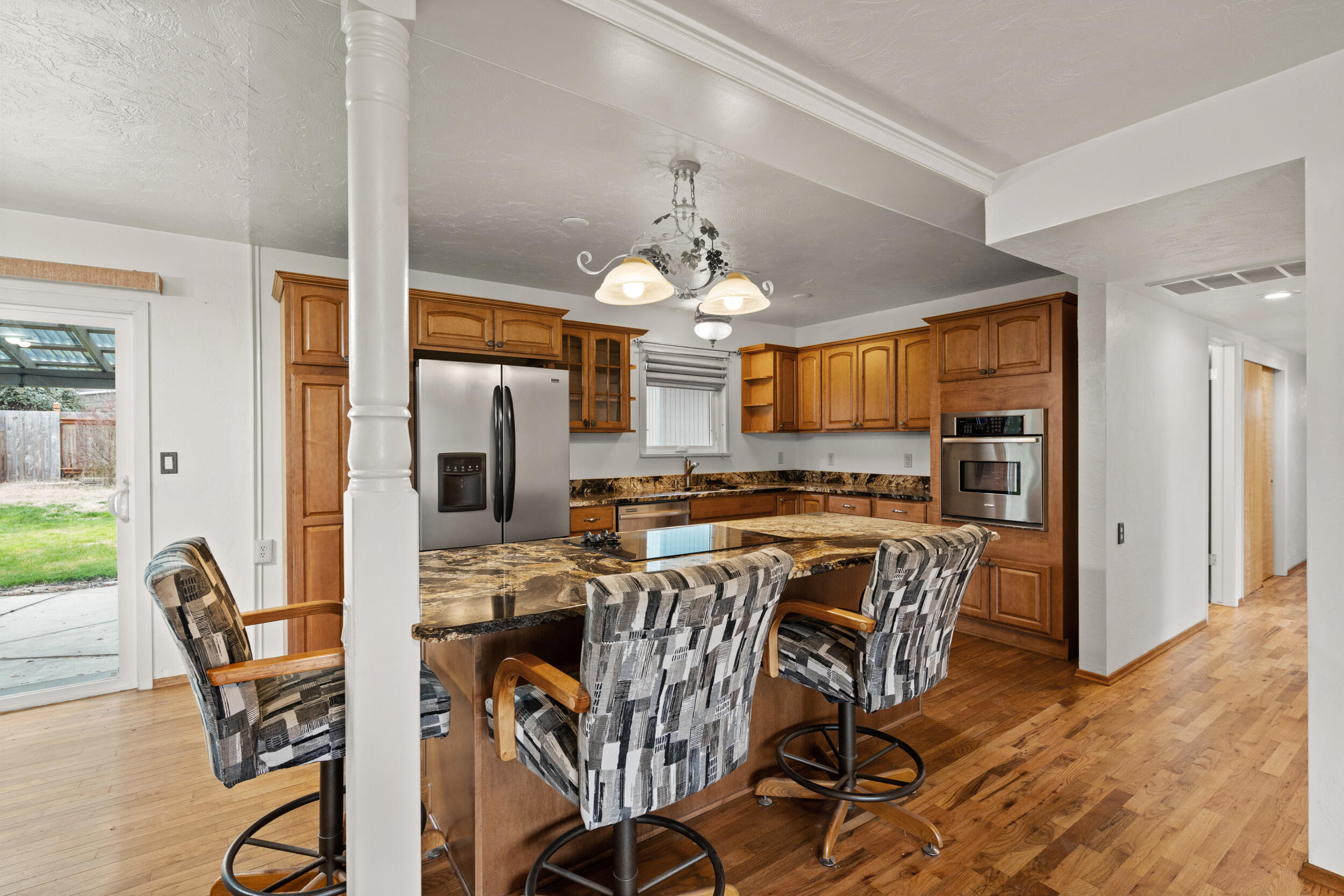 3371 Freeland Road