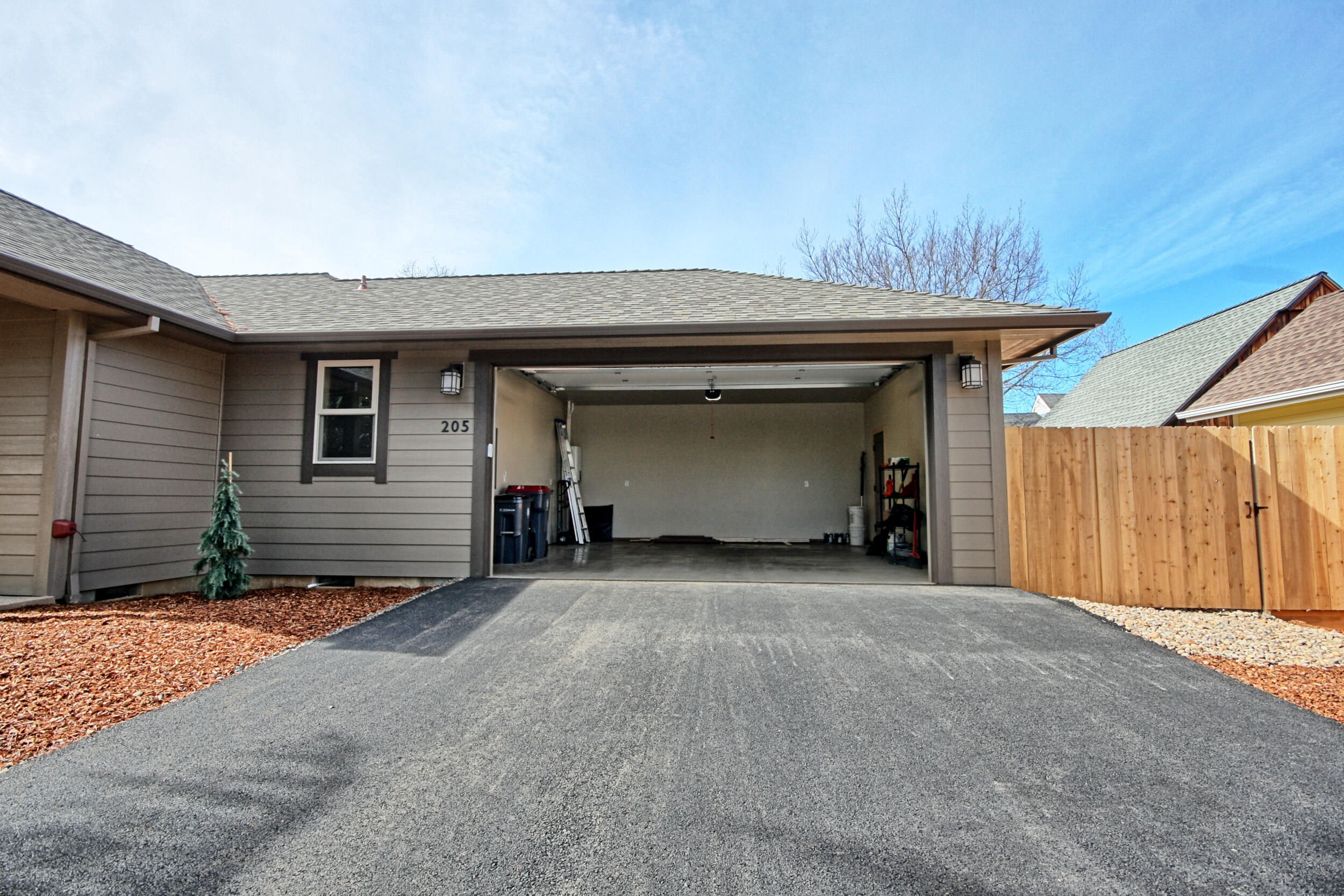 205 N 9th Street