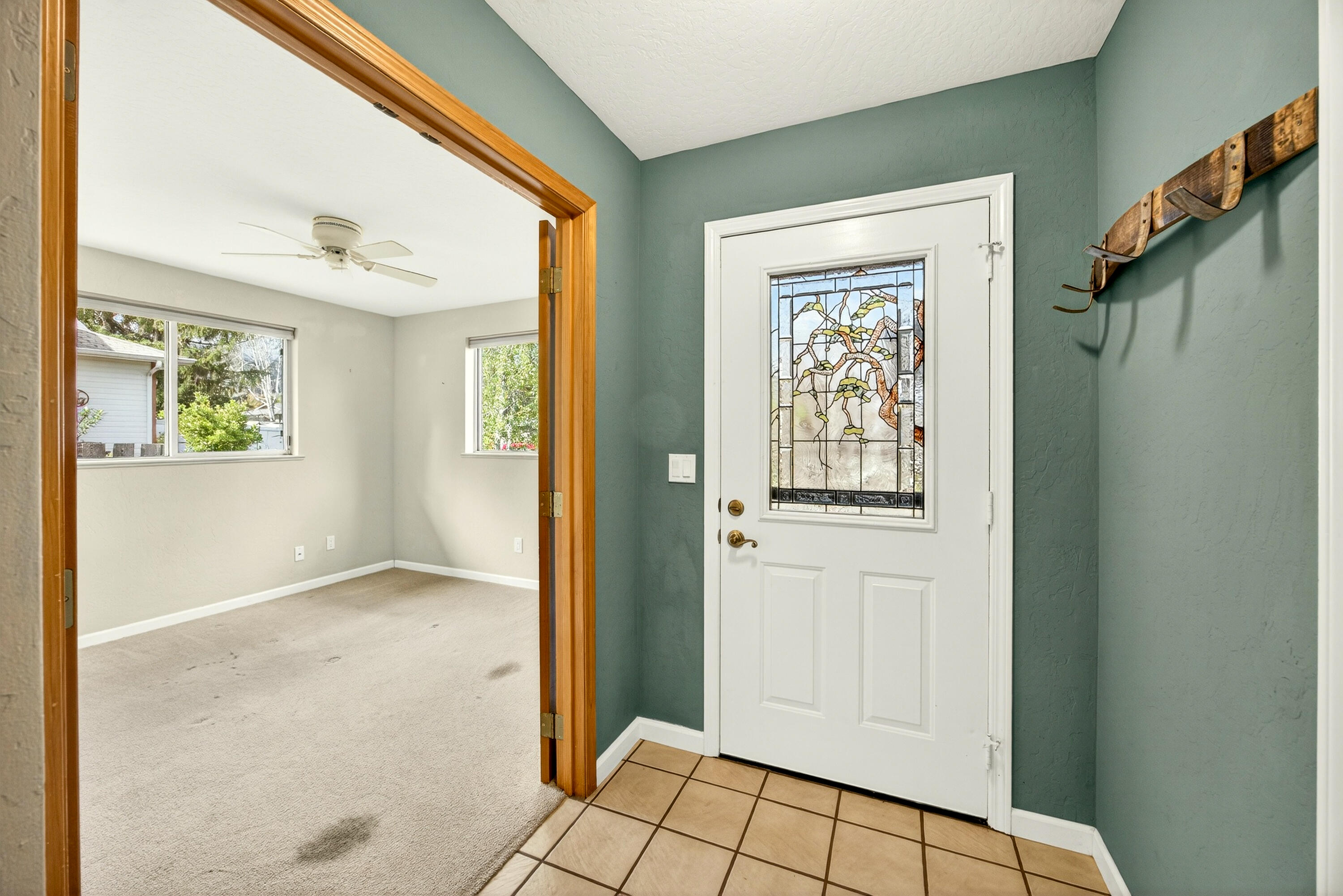 760 Oak Knoll Drive