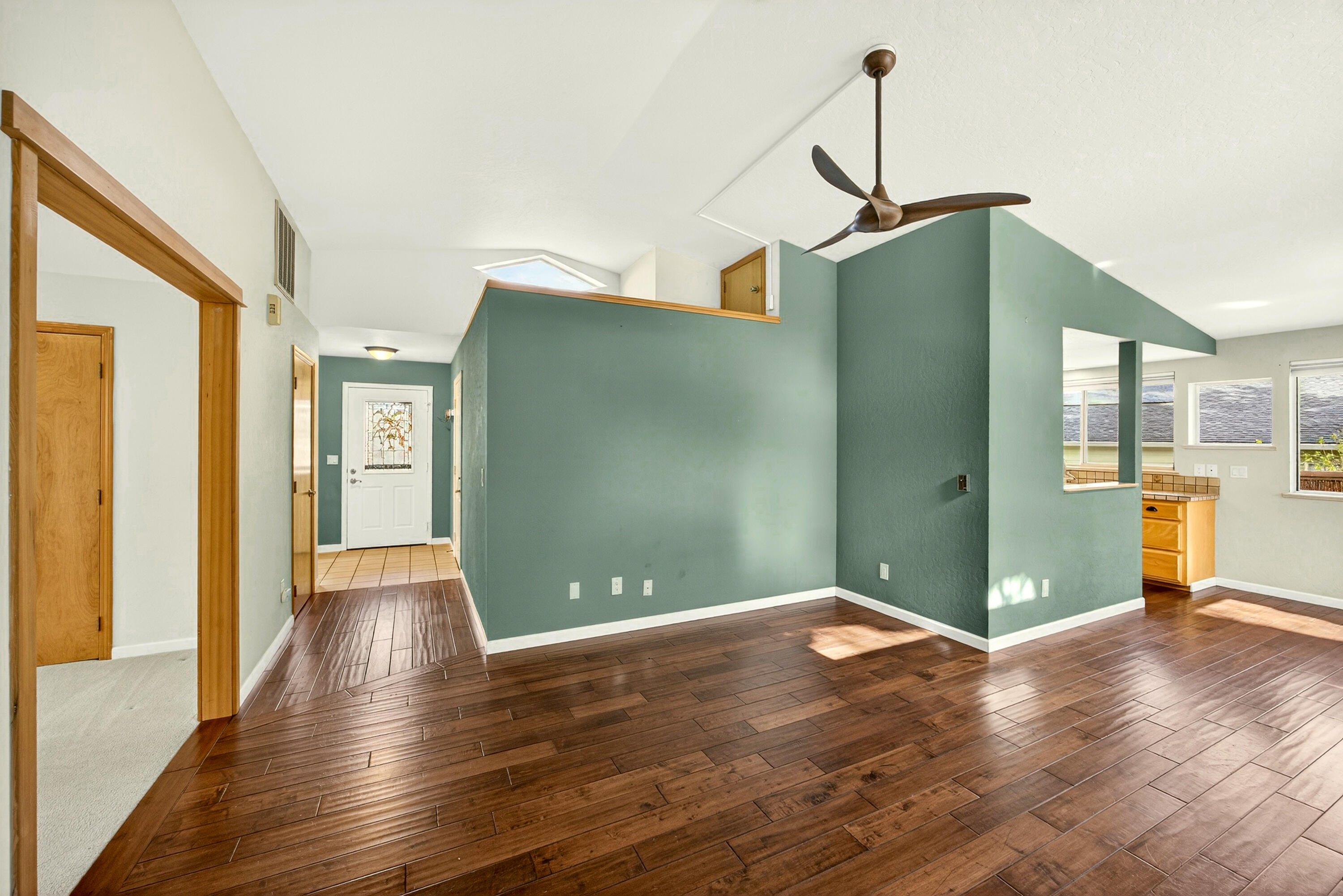 760 Oak Knoll Drive