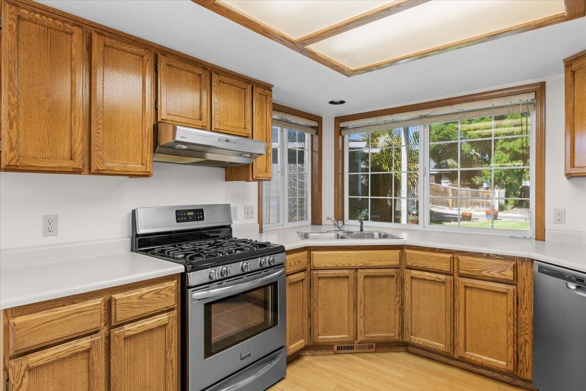 154 Silverwood Court