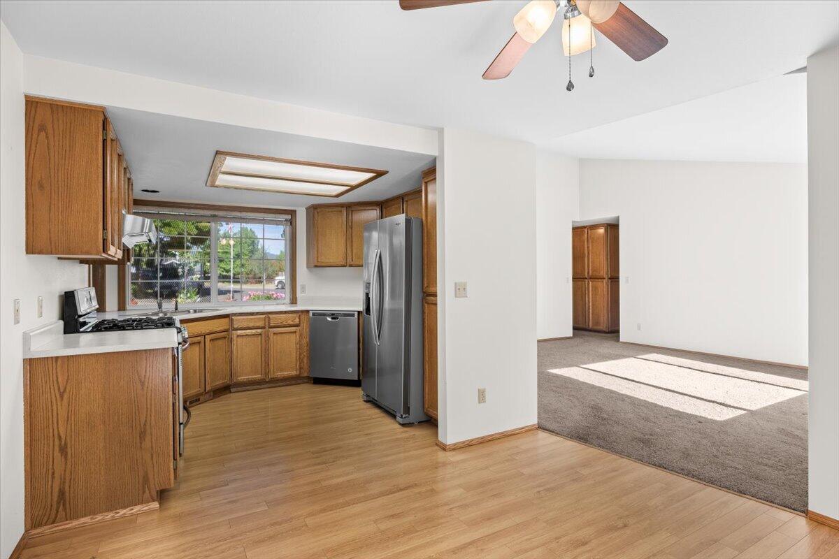 154 Silverwood Court