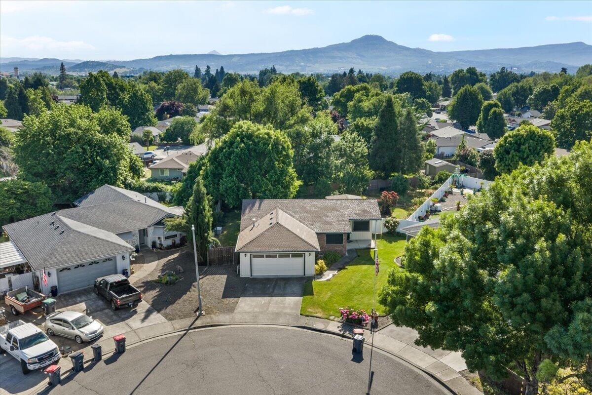 154 Silverwood Court