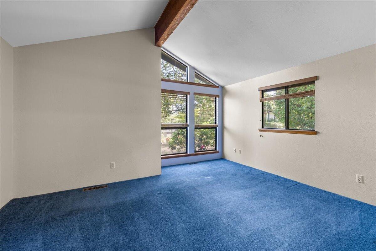 2588 Congress Way