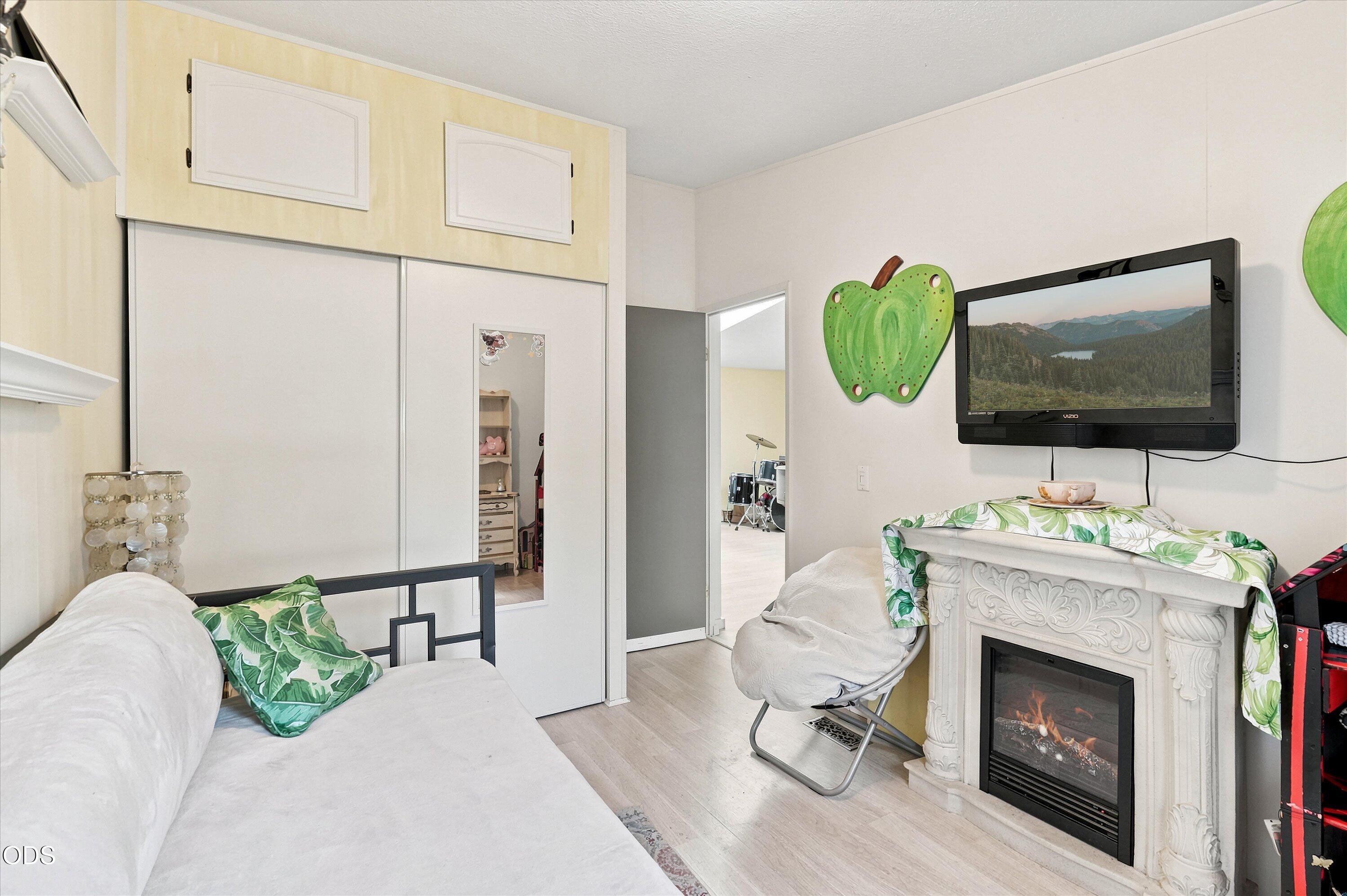 321 Clay Street, SPC 105