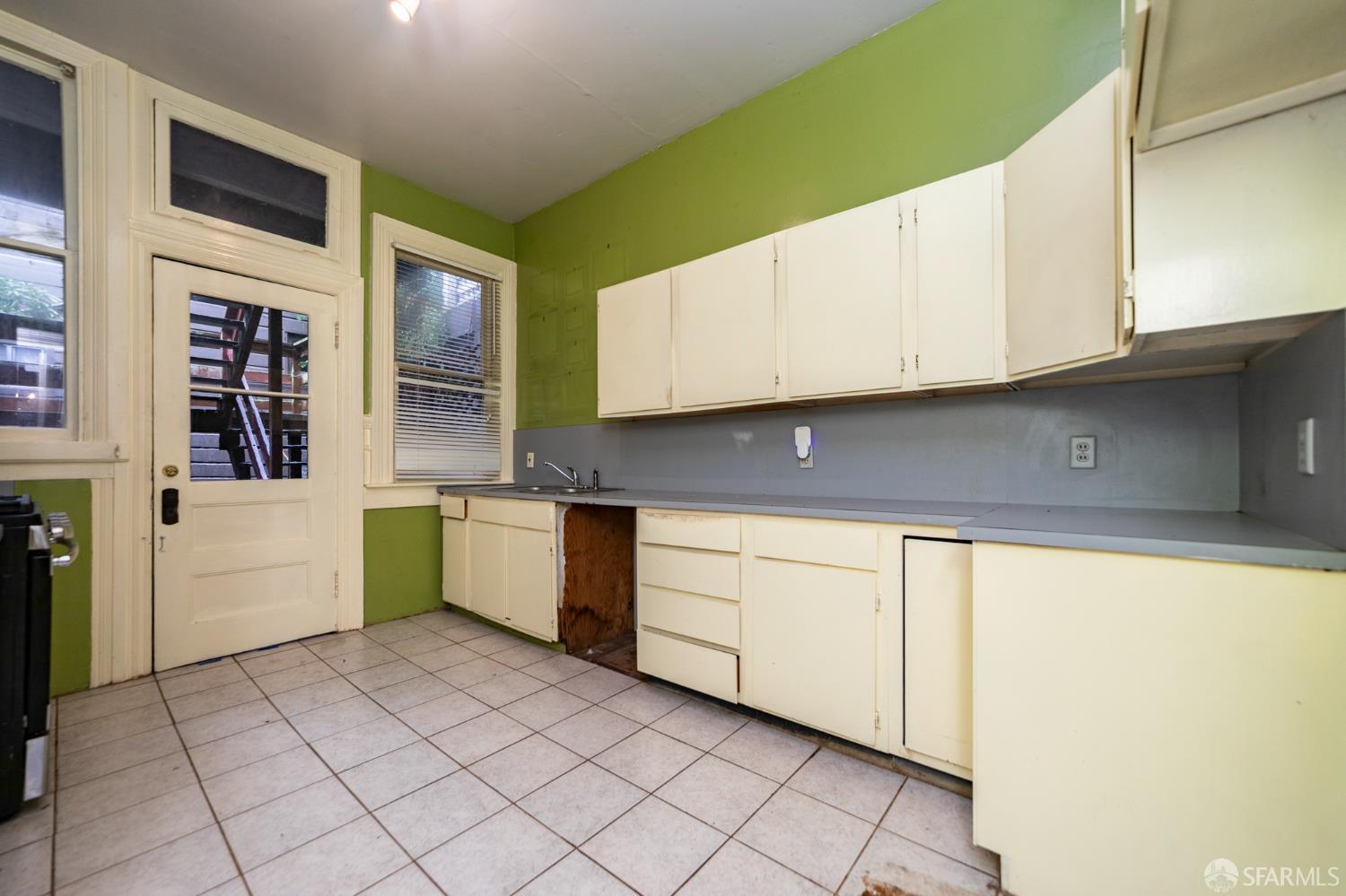 412-414 Central Avenue