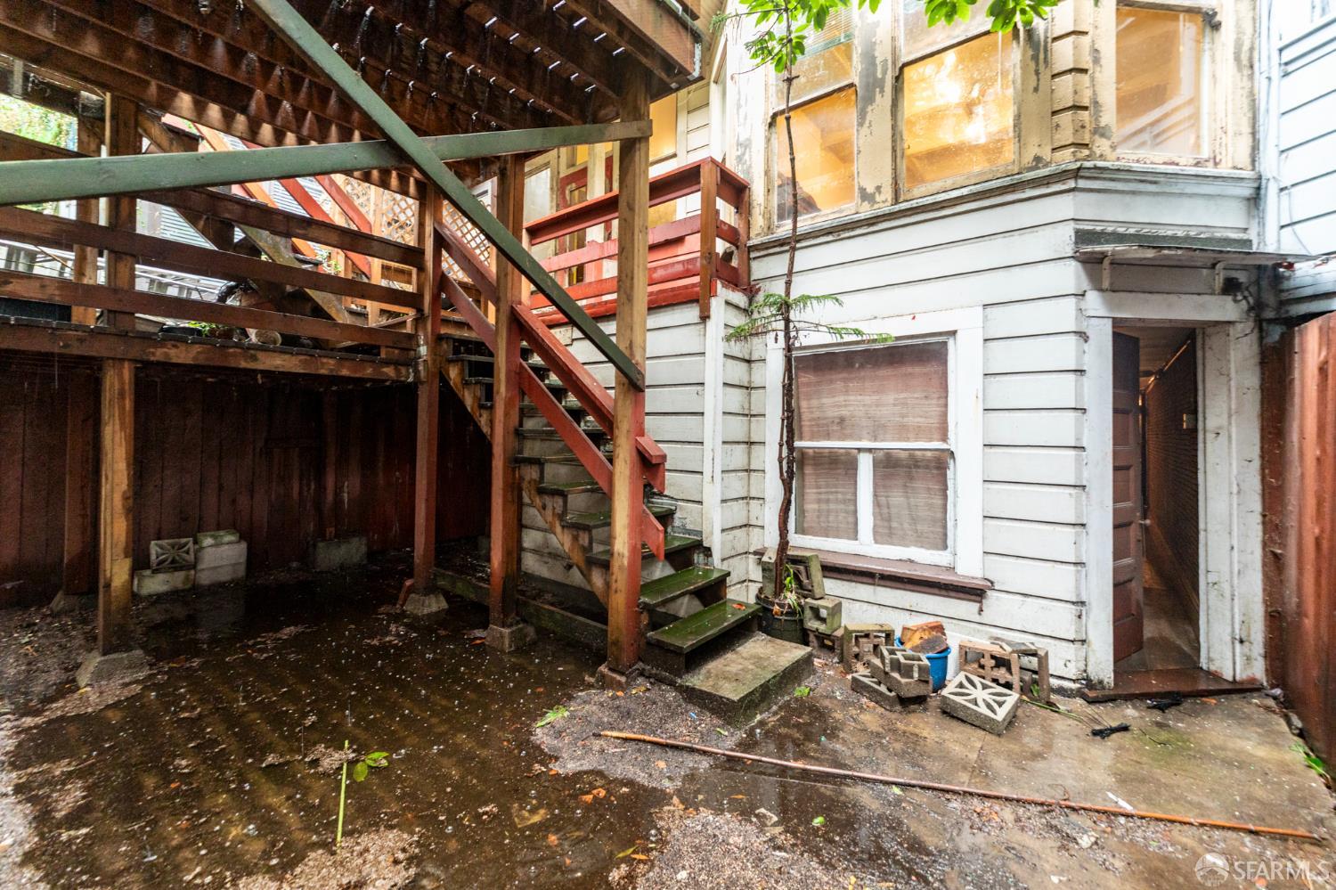 412-414 Central Avenue