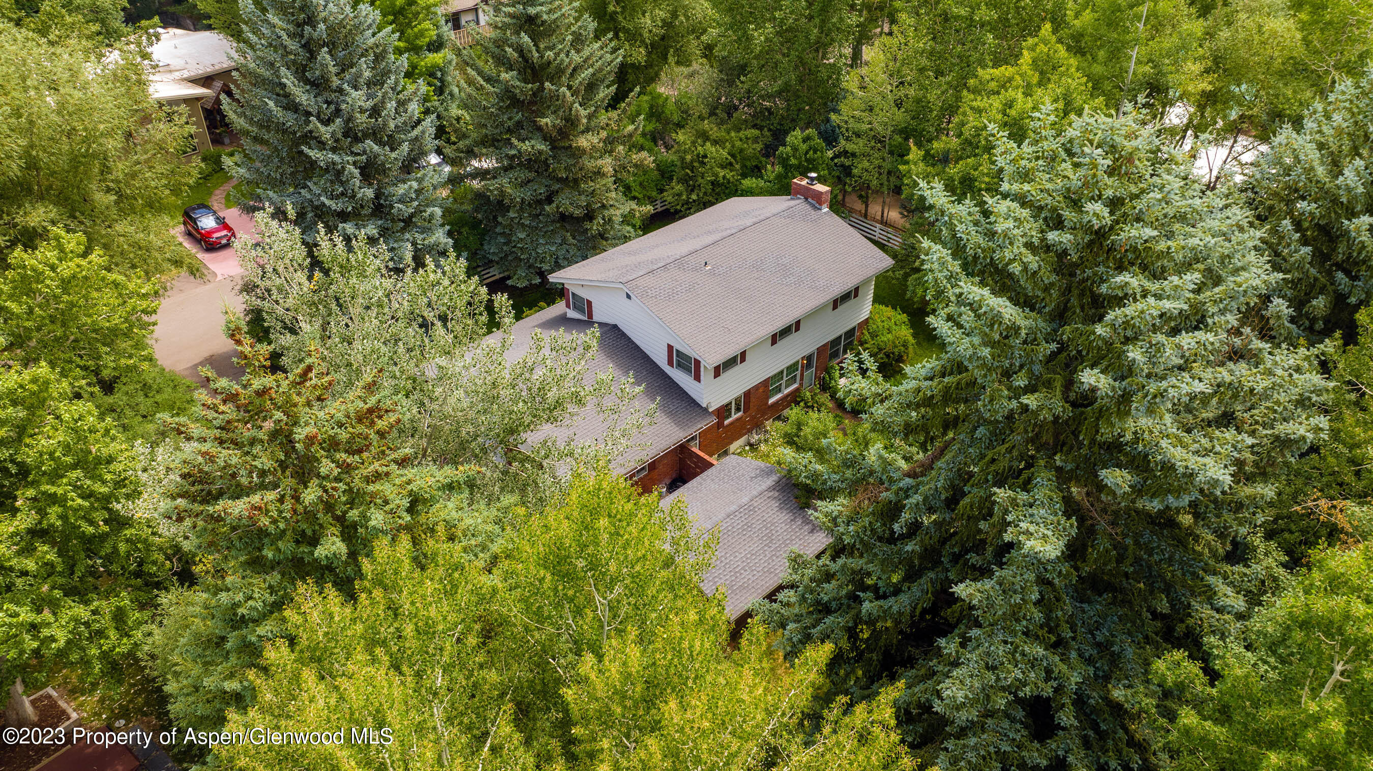 875 Bonita Drive