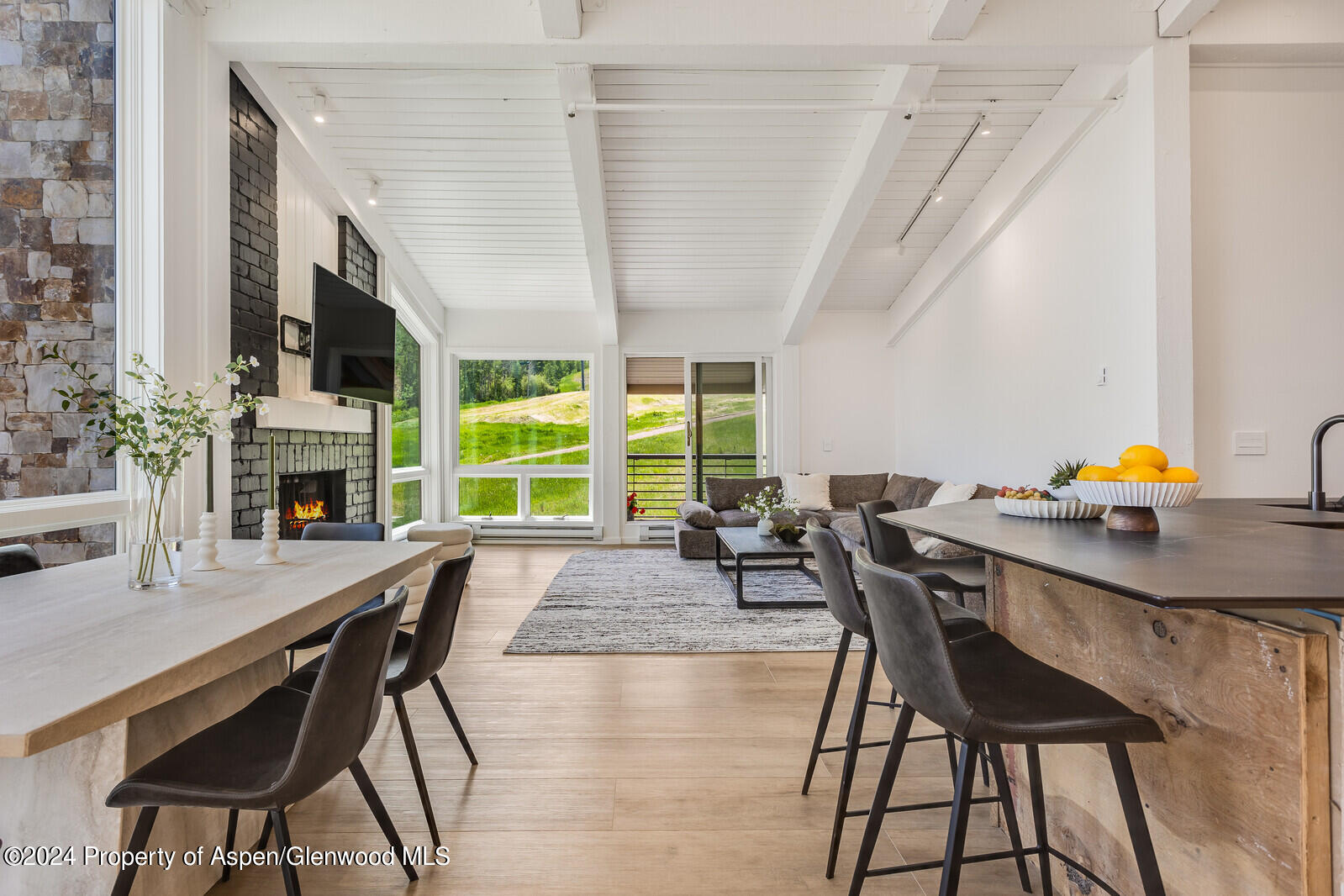 360 Wood Road, 301