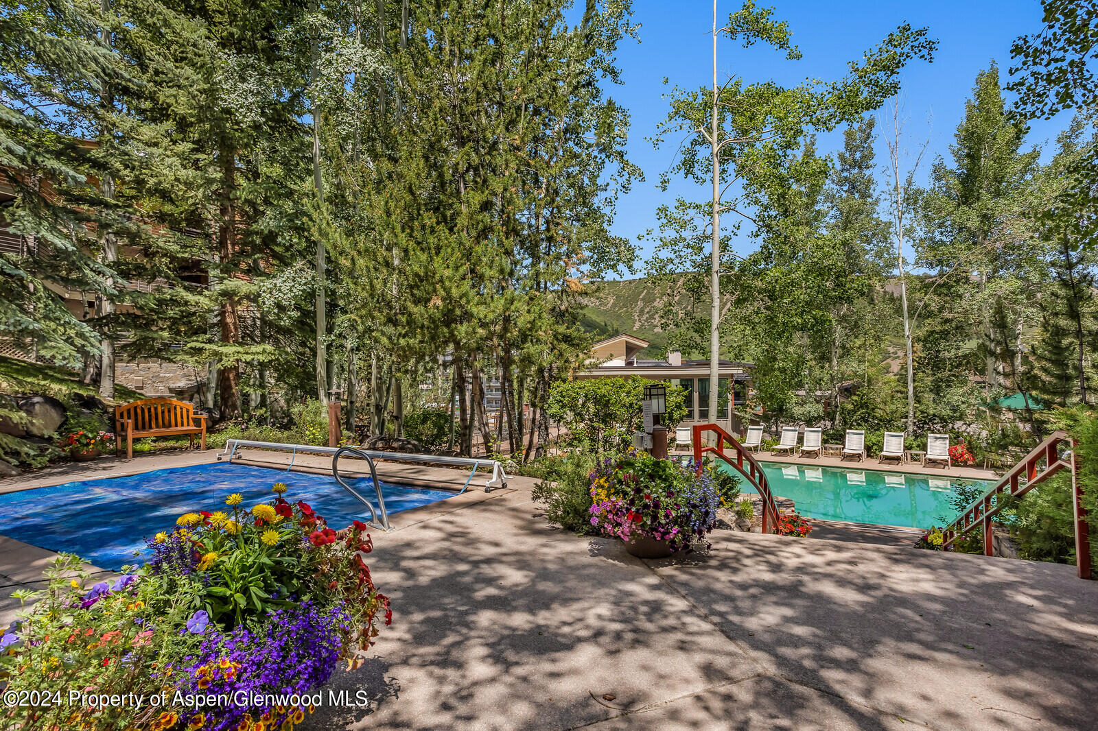 360 Wood Road, 301