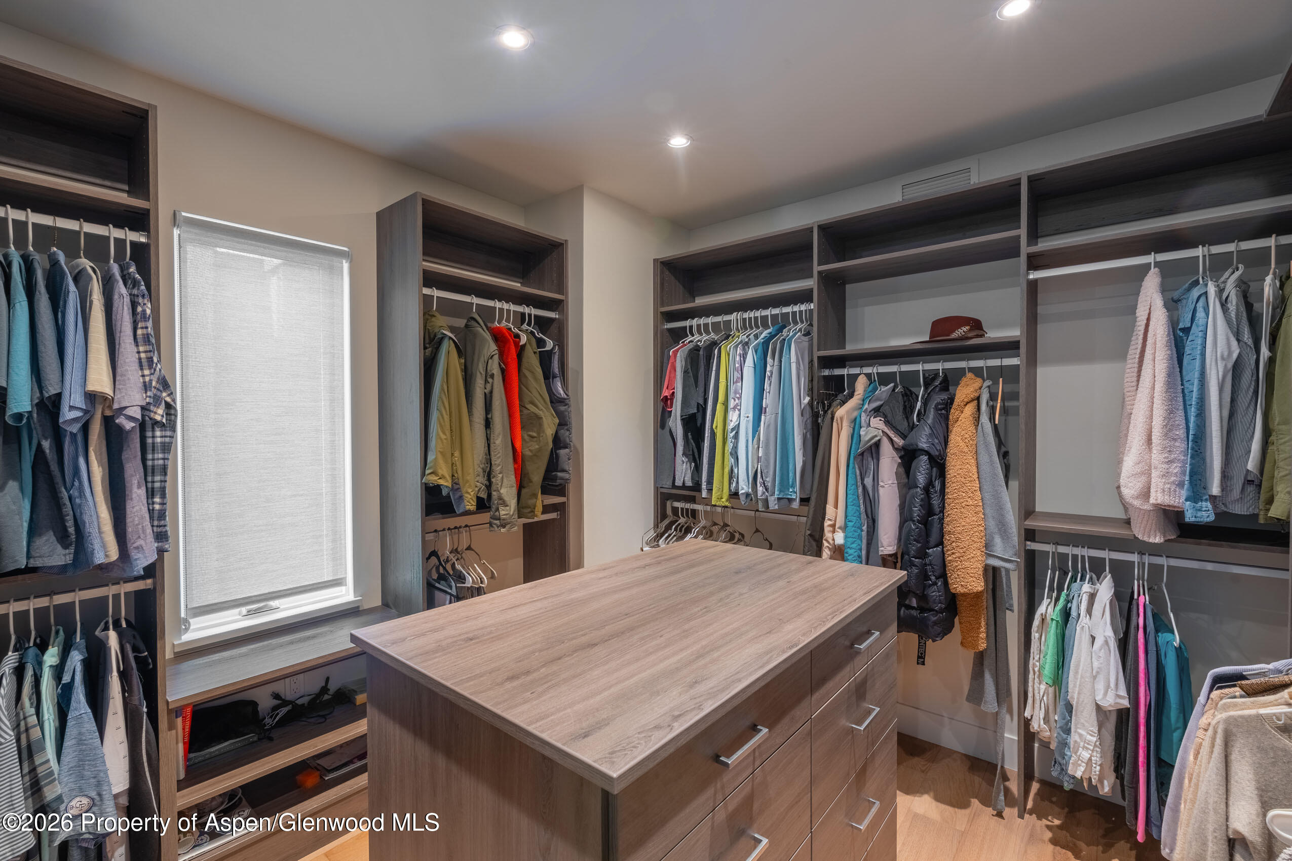 22856 Two Rivers Road