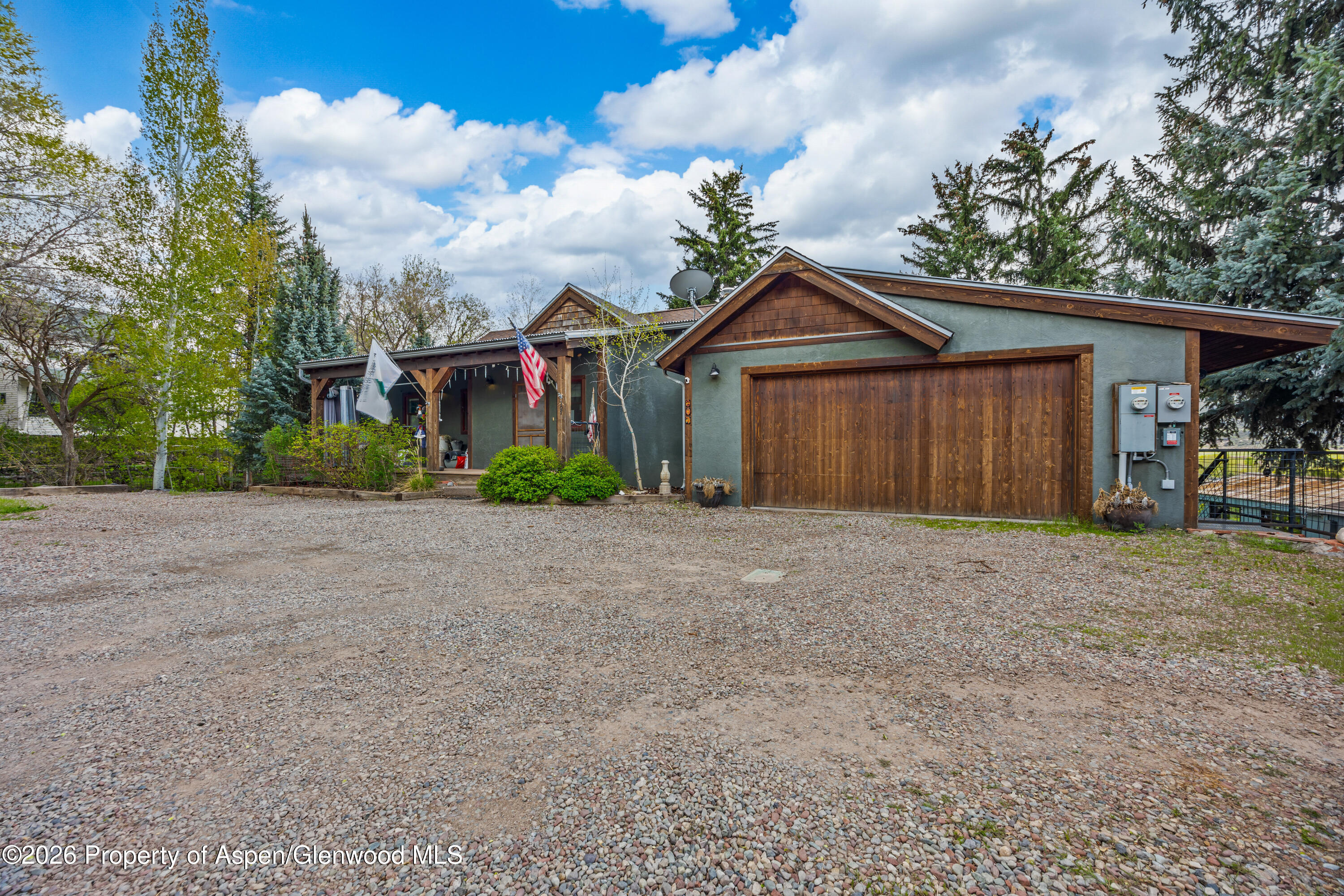 307 E Sopris Drive