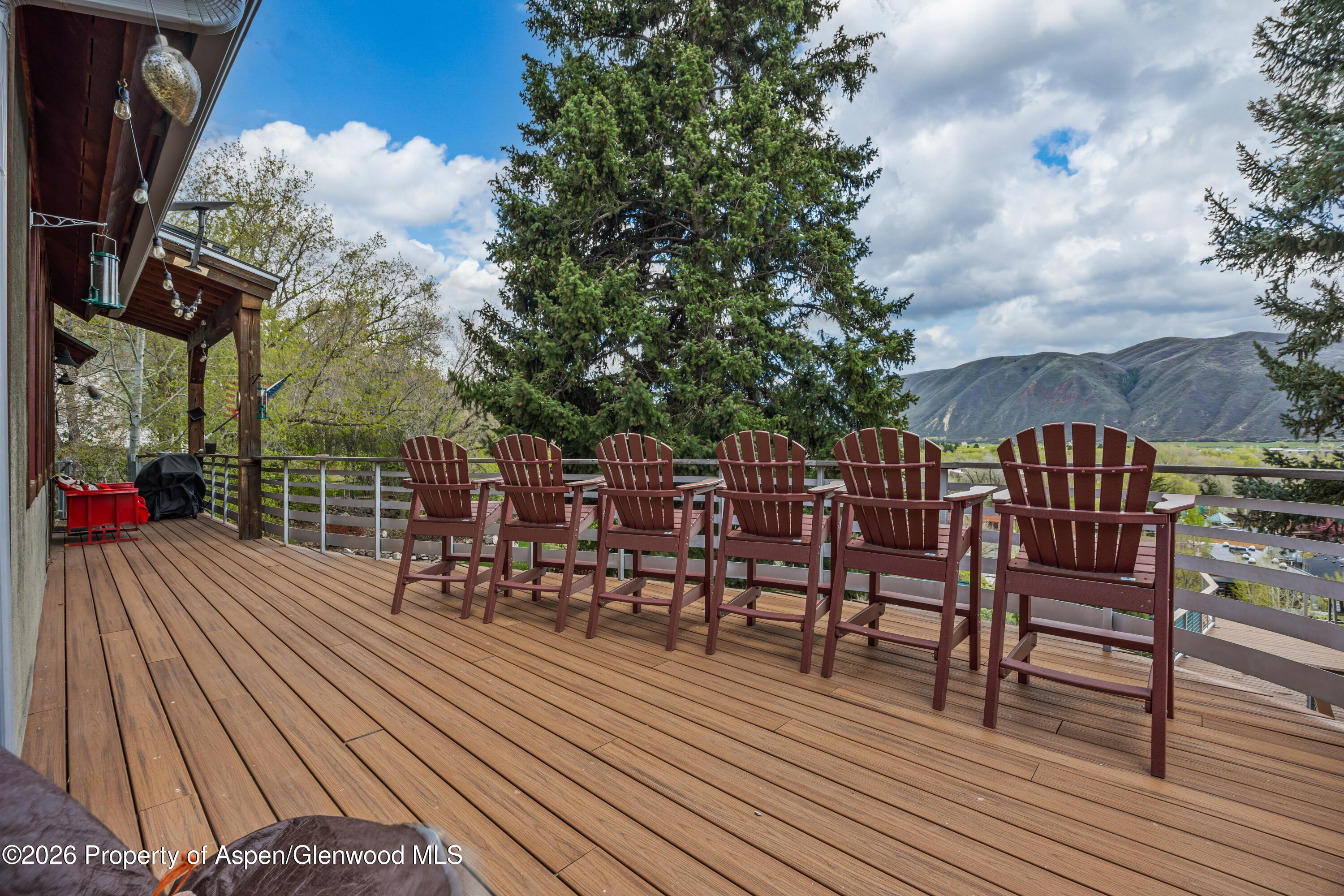 307 E Sopris Drive