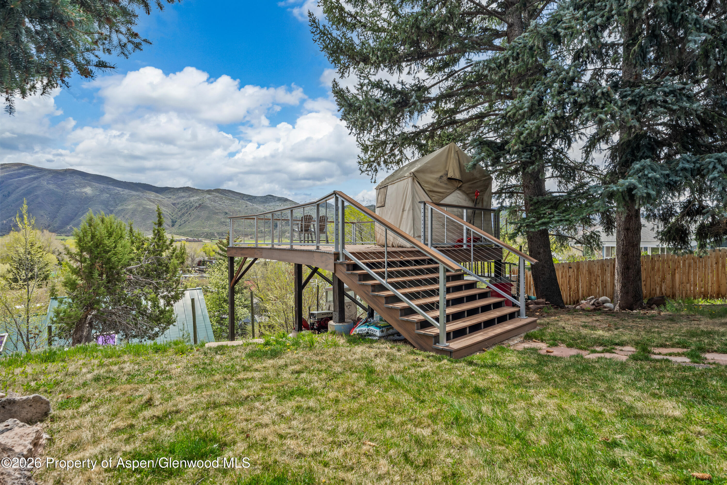 307 E Sopris Drive
