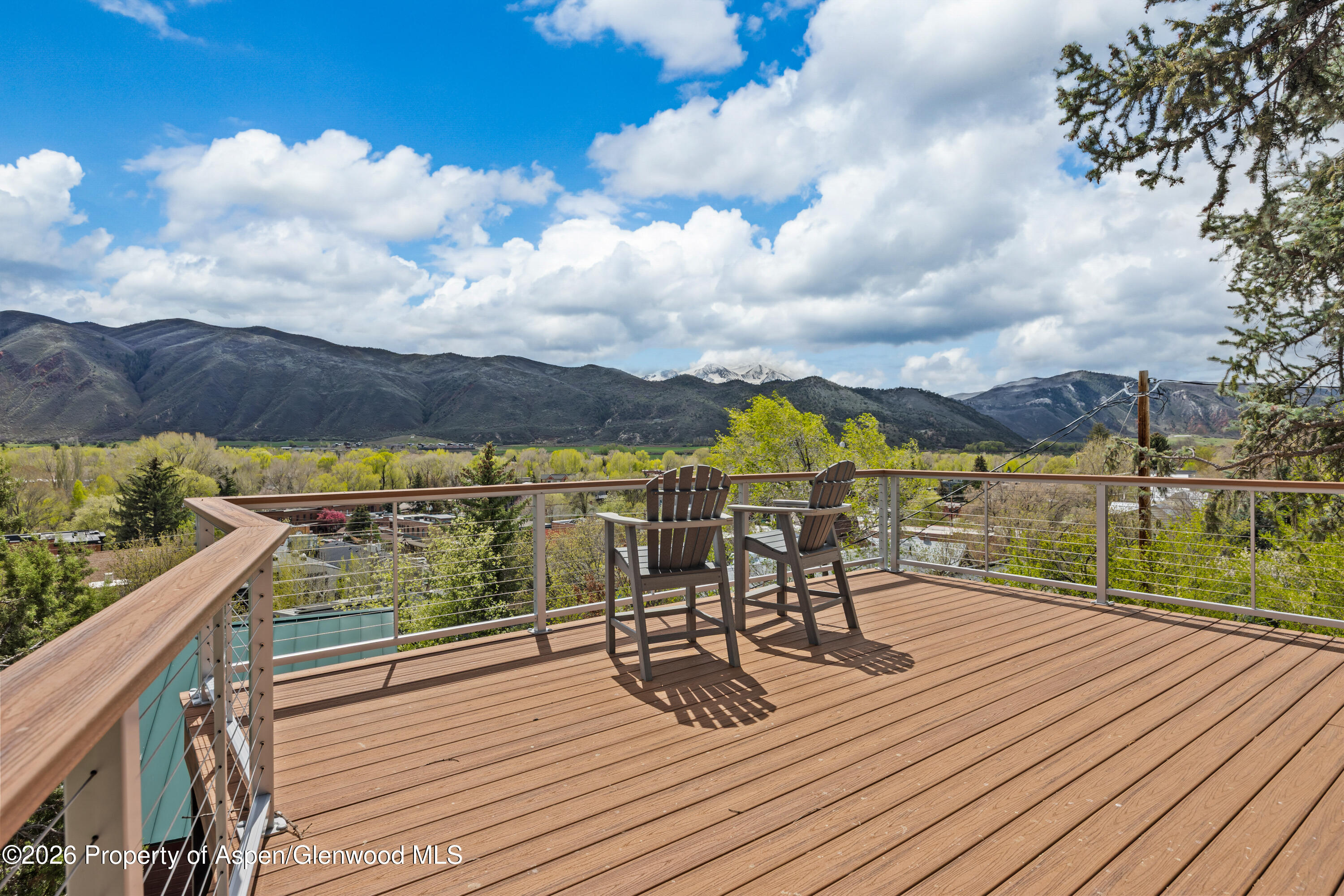 307 E Sopris Drive