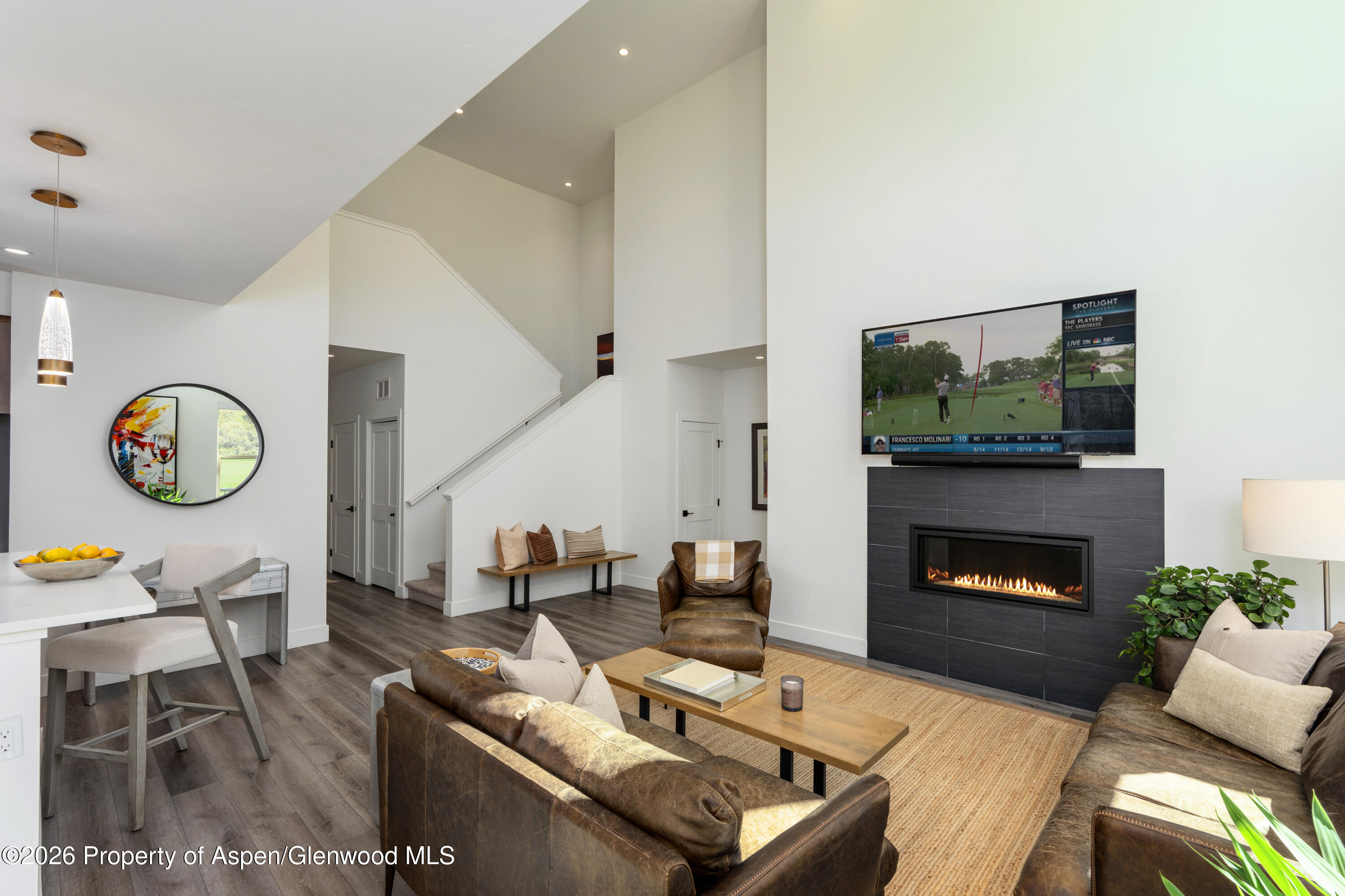 206 River Vista
