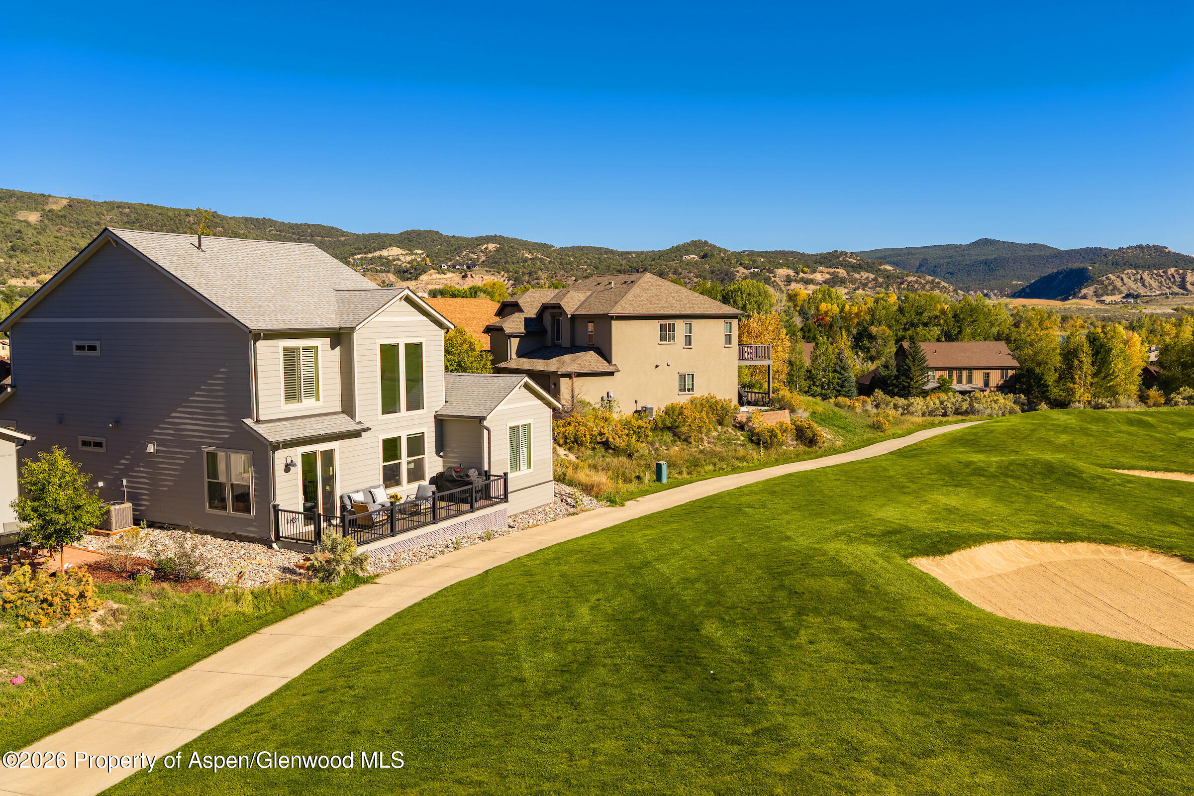 206 River Vista