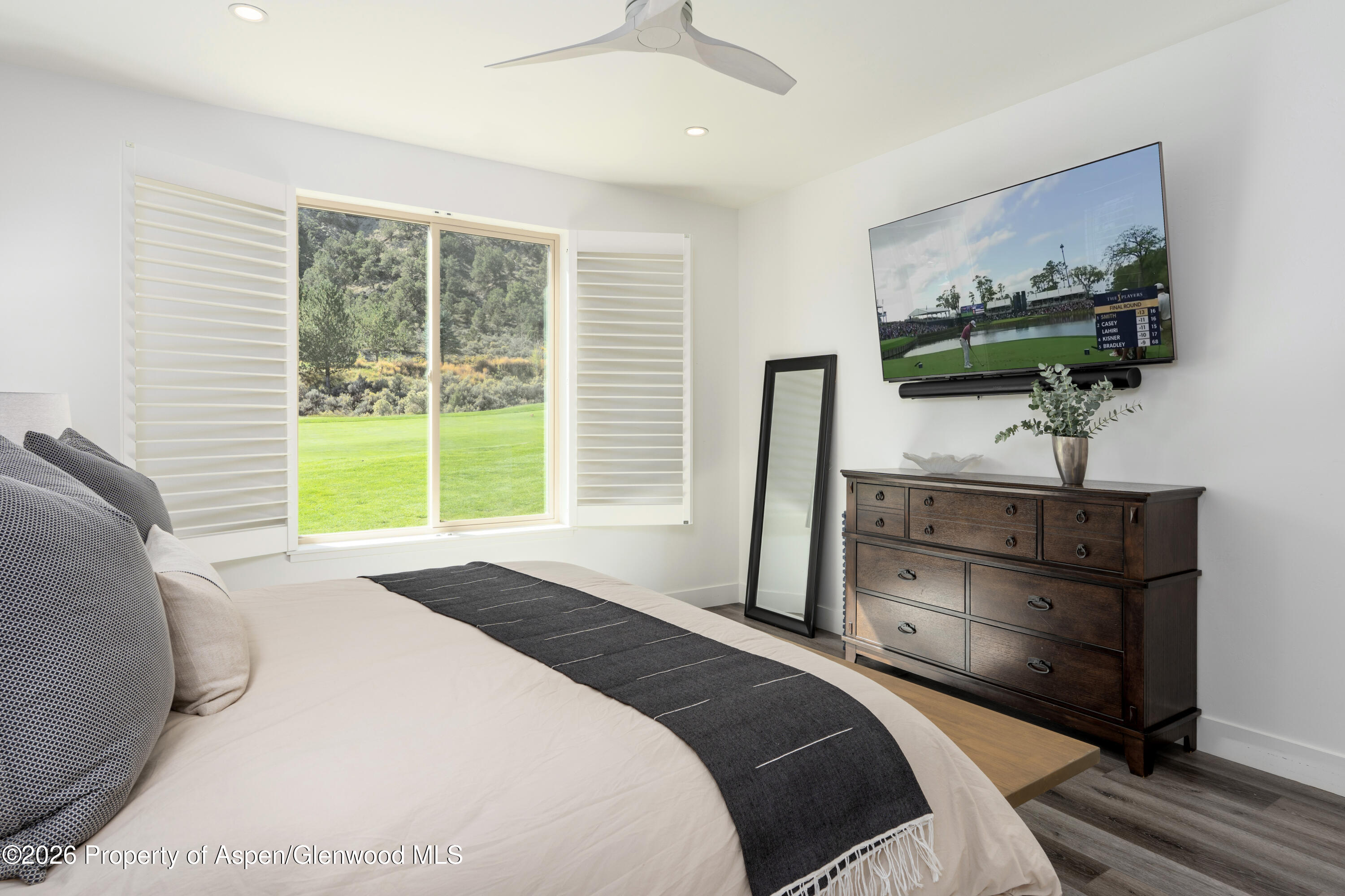 206 River Vista