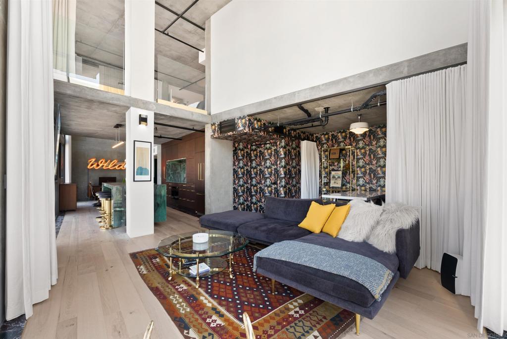 1780 Kettner Blvd 305