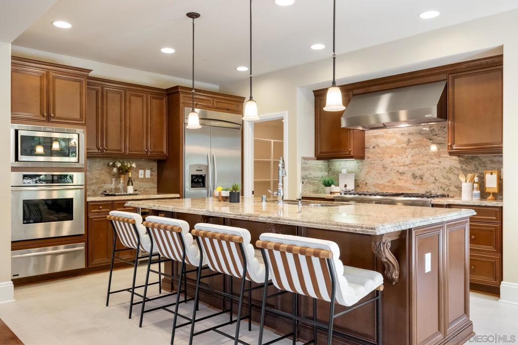 16912 Simple Melody Ln