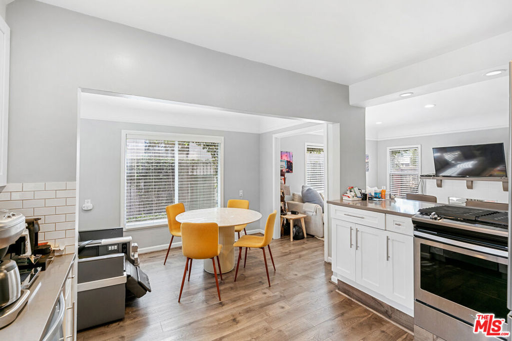 524 N San Vicente Boulevard