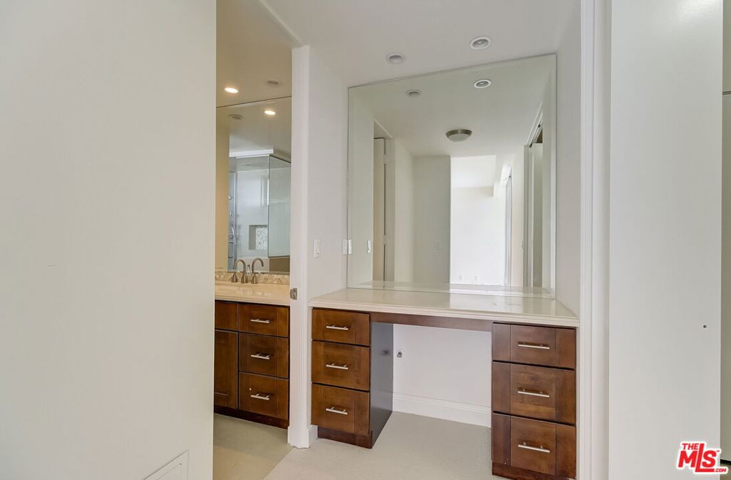 1100 Alta Loma Road 804