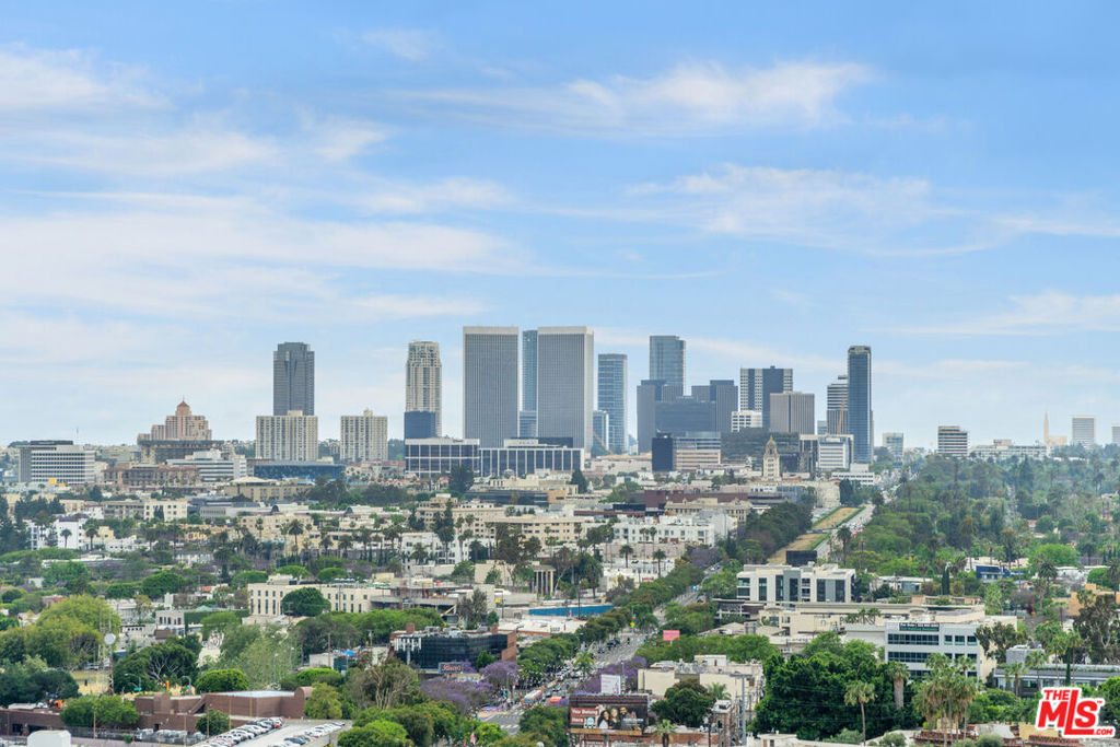 1100 Alta Loma Road 804