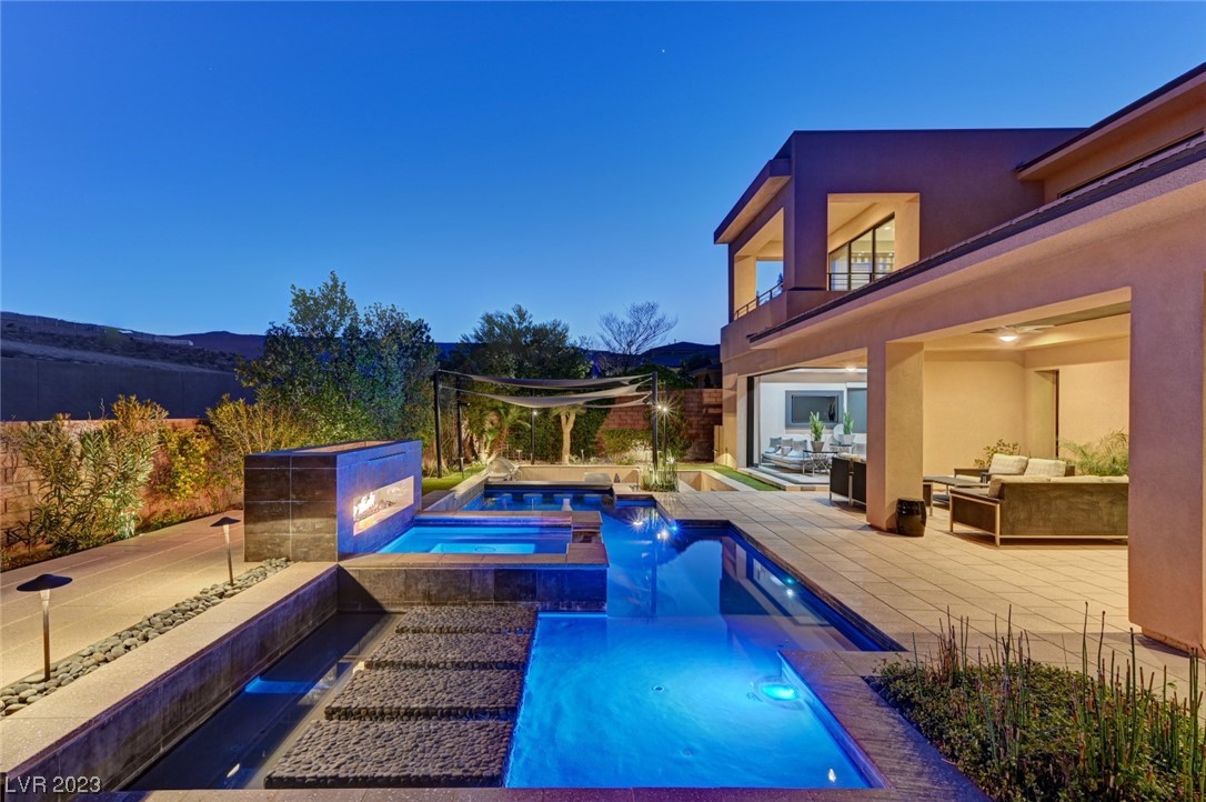 39 Coralwood Drive