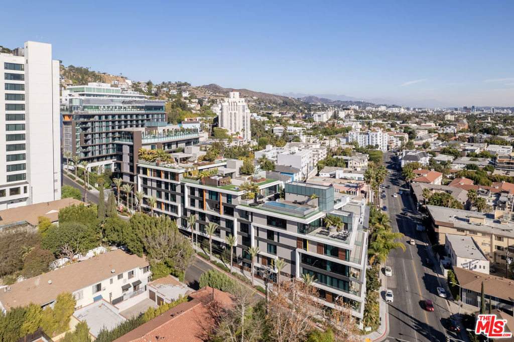 8420 W Sunset Boulevard 107