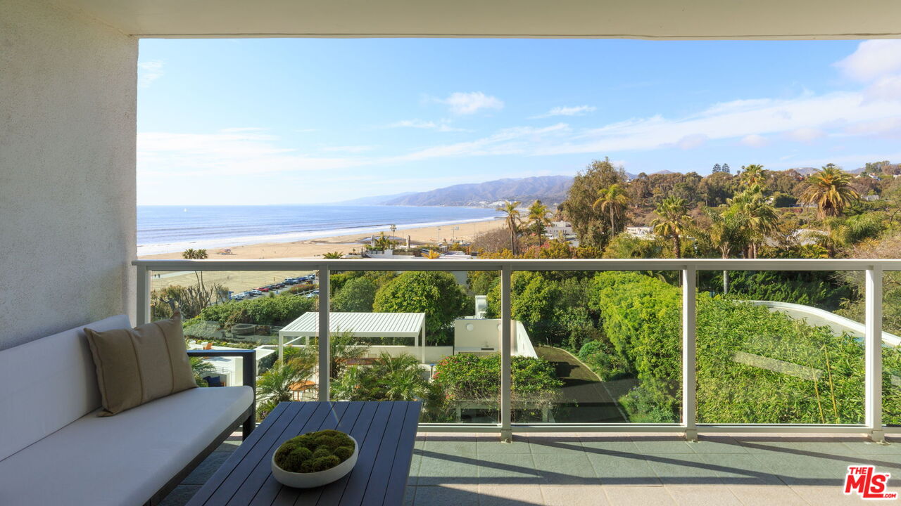 101 Ocean Ave Unit: D402
