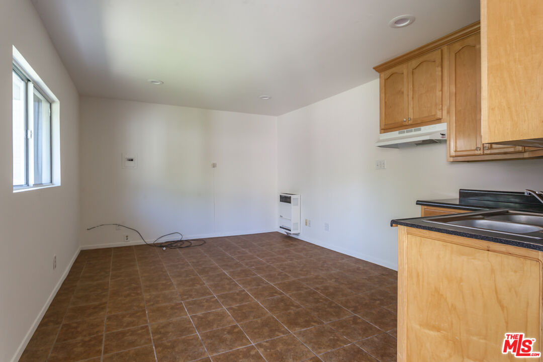 4115 Camero Ave