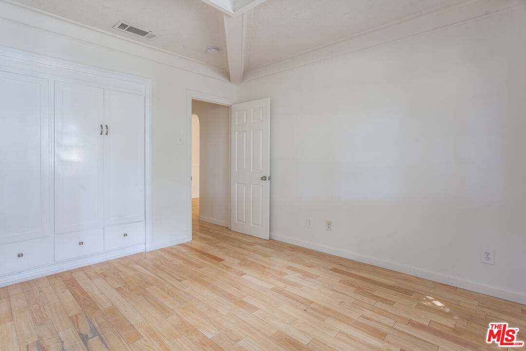 4115 Camero Ave