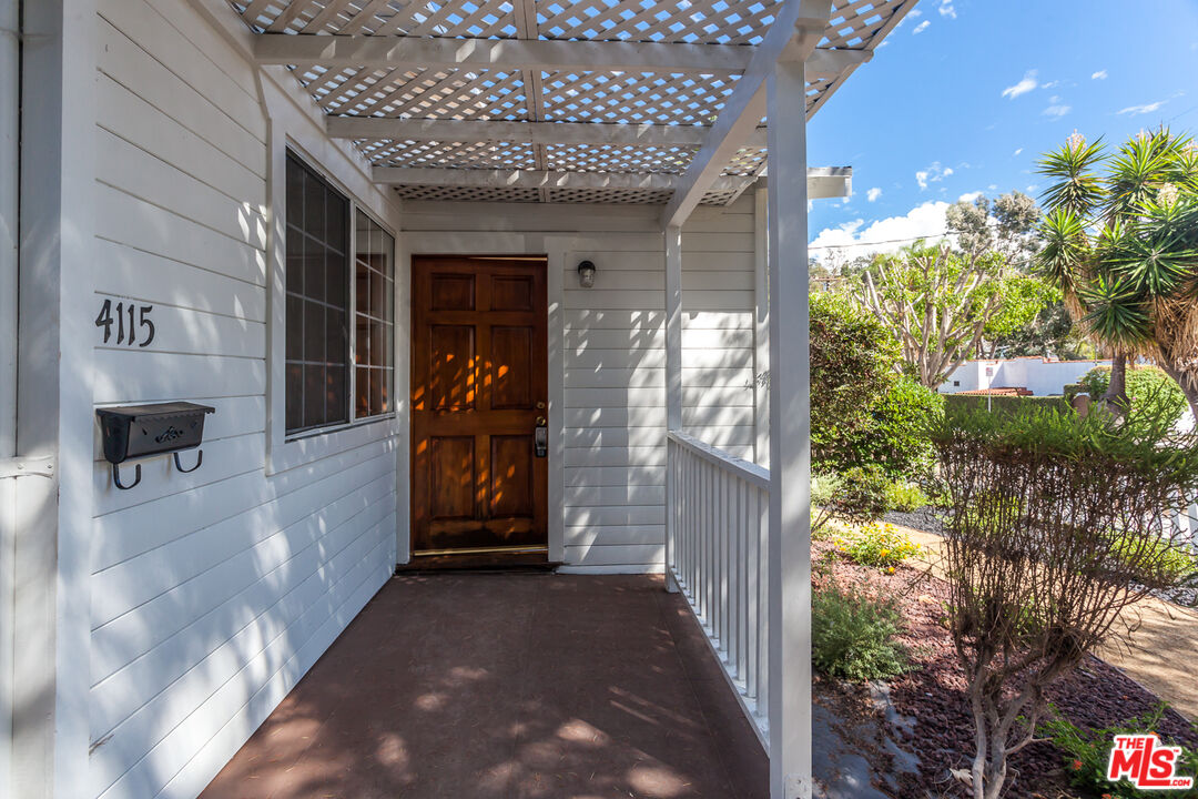 4115 Camero Ave