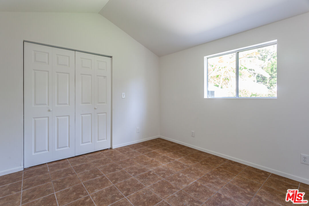 4115 Camero Ave