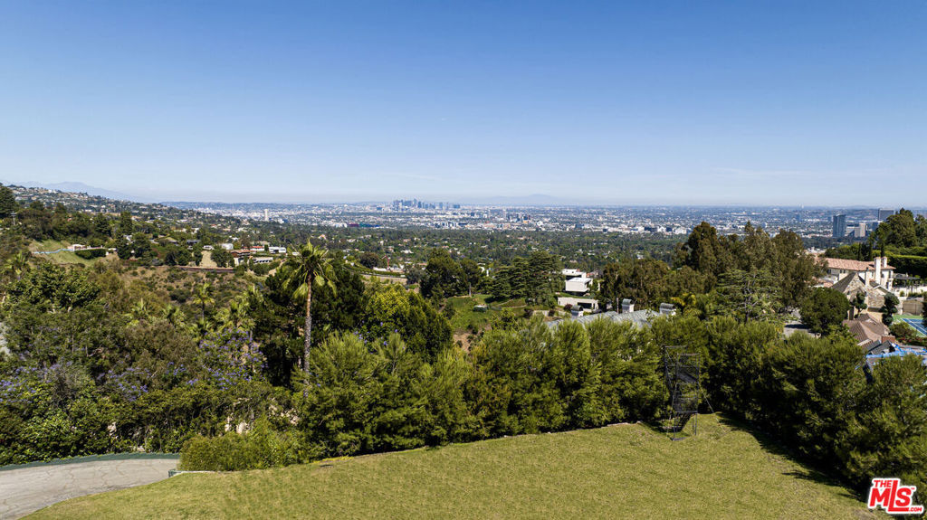 1001 Bel Air Road