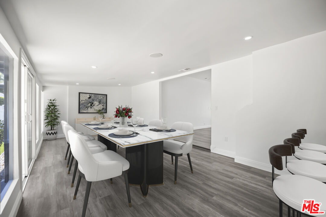 23046 Leonora Dr