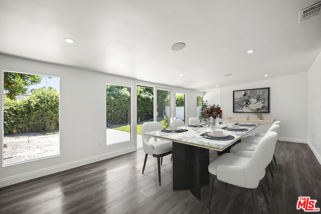 23046 Leonora Dr