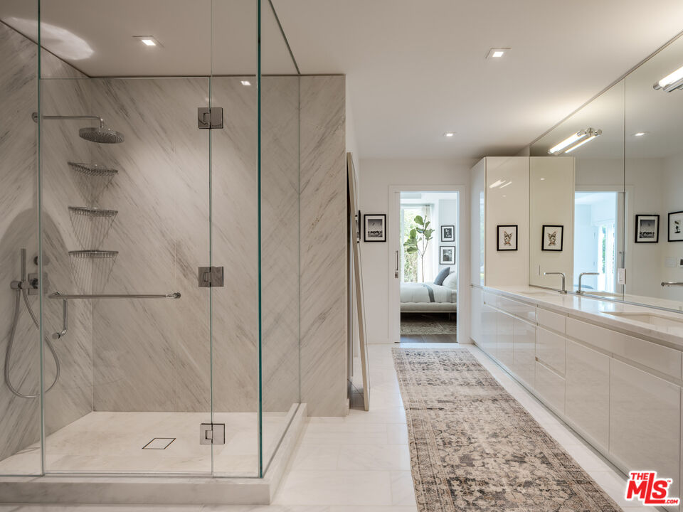 9000 W 3rd St Unit: 103