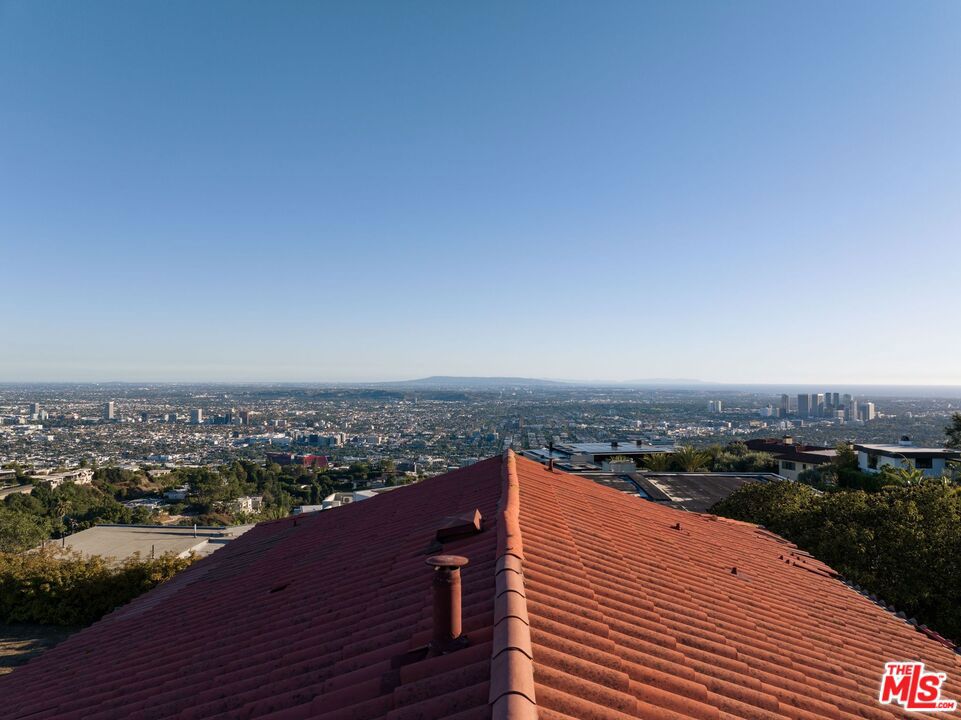 9323 Nightingale Drive