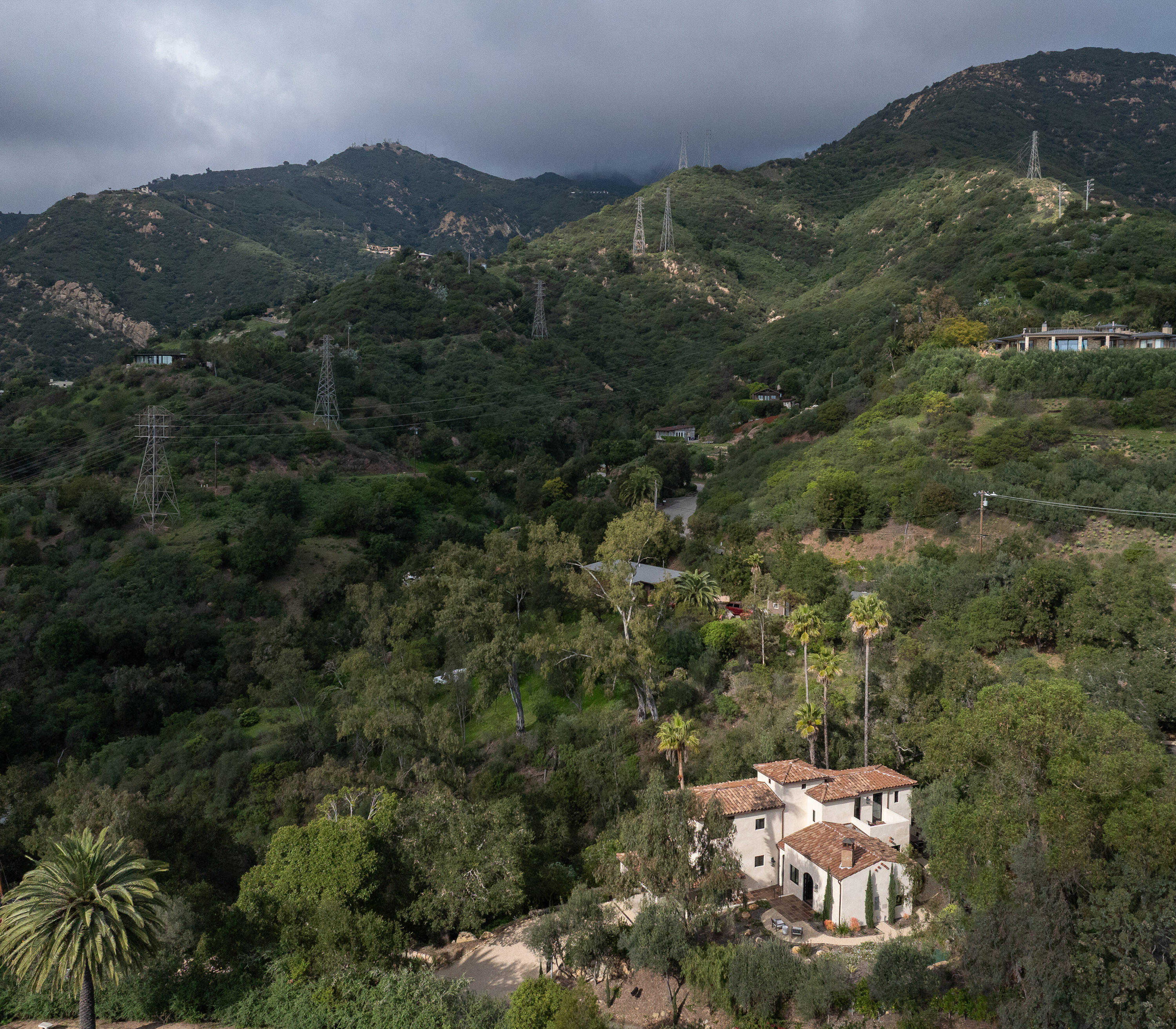 1035 Coyote Road
