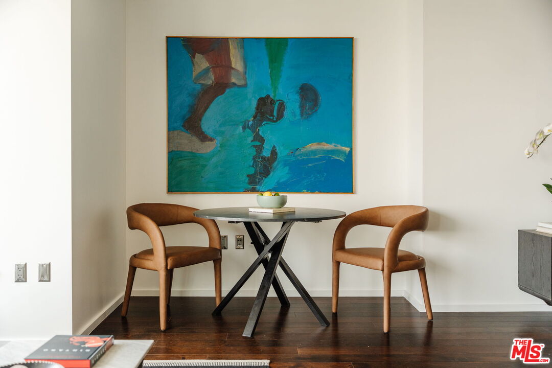 1155 S Grand Ave Unit: 1103