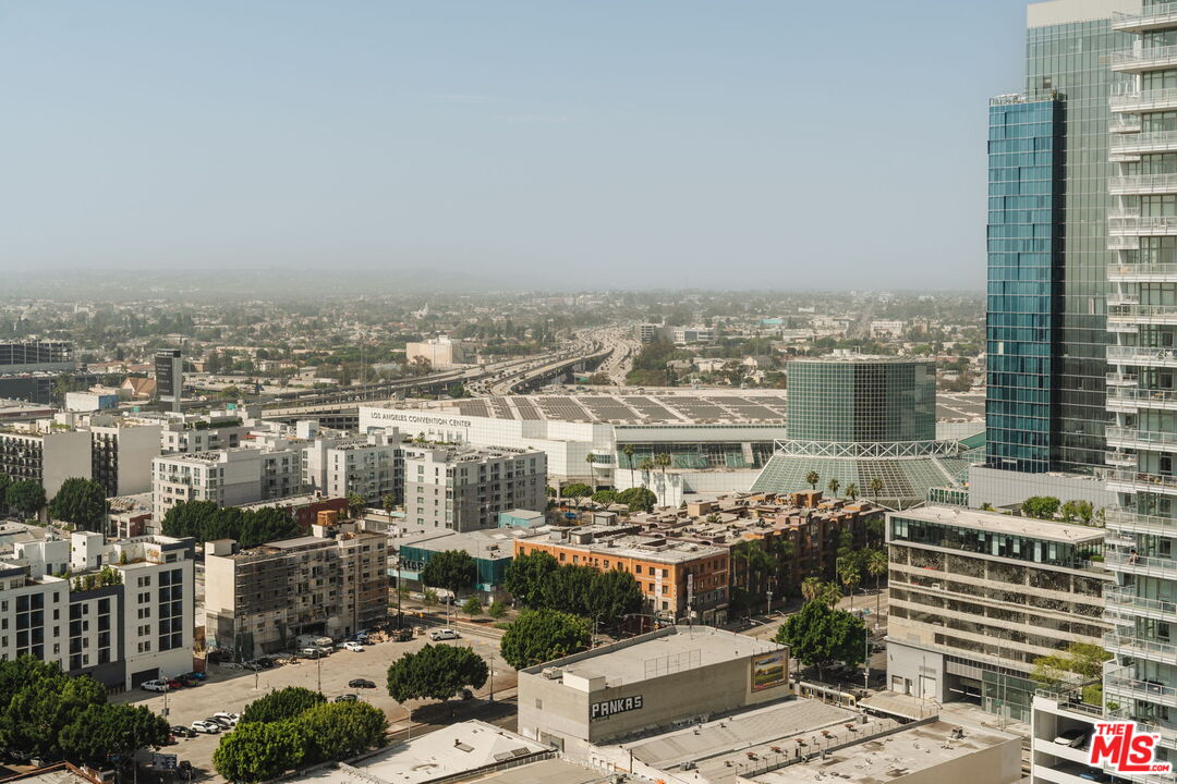 1155 S Grand Ave Unit: 1103