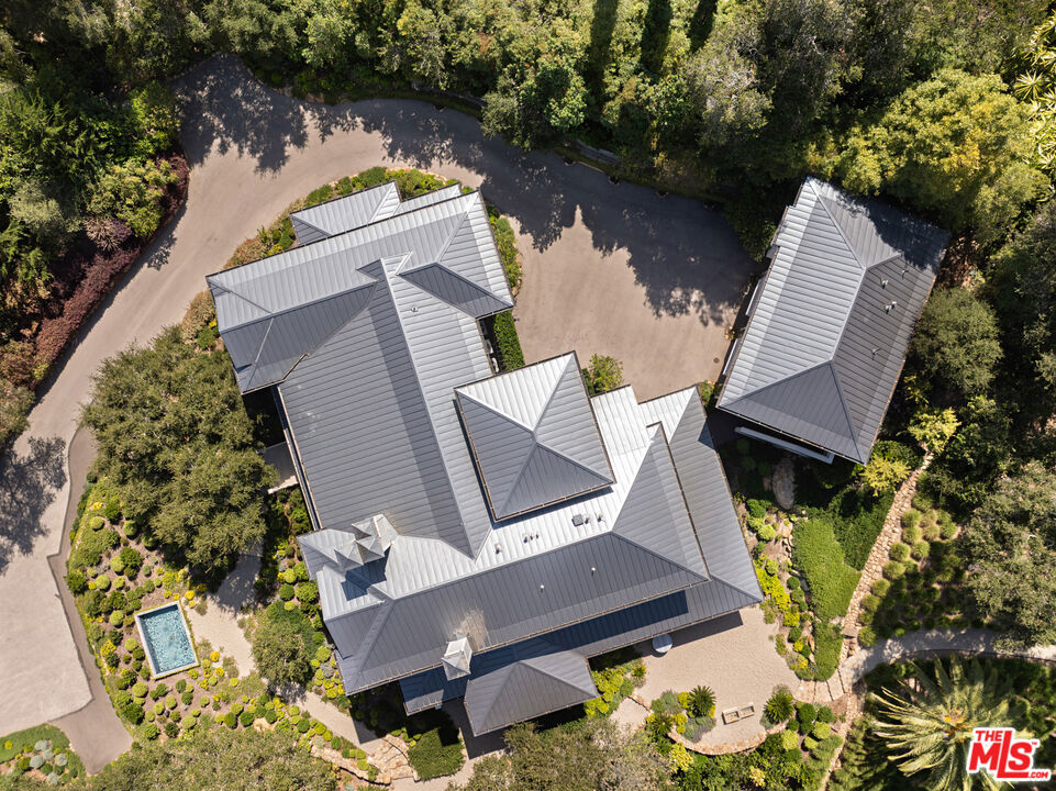 857 Picacho Lane