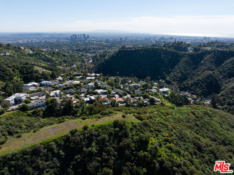 1759 Clear View Drive