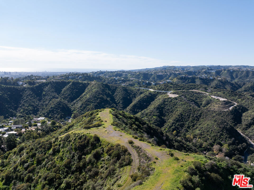 1759 Clear View Drive