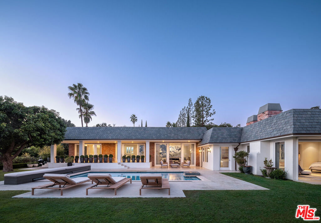 520 Stonewood Drive