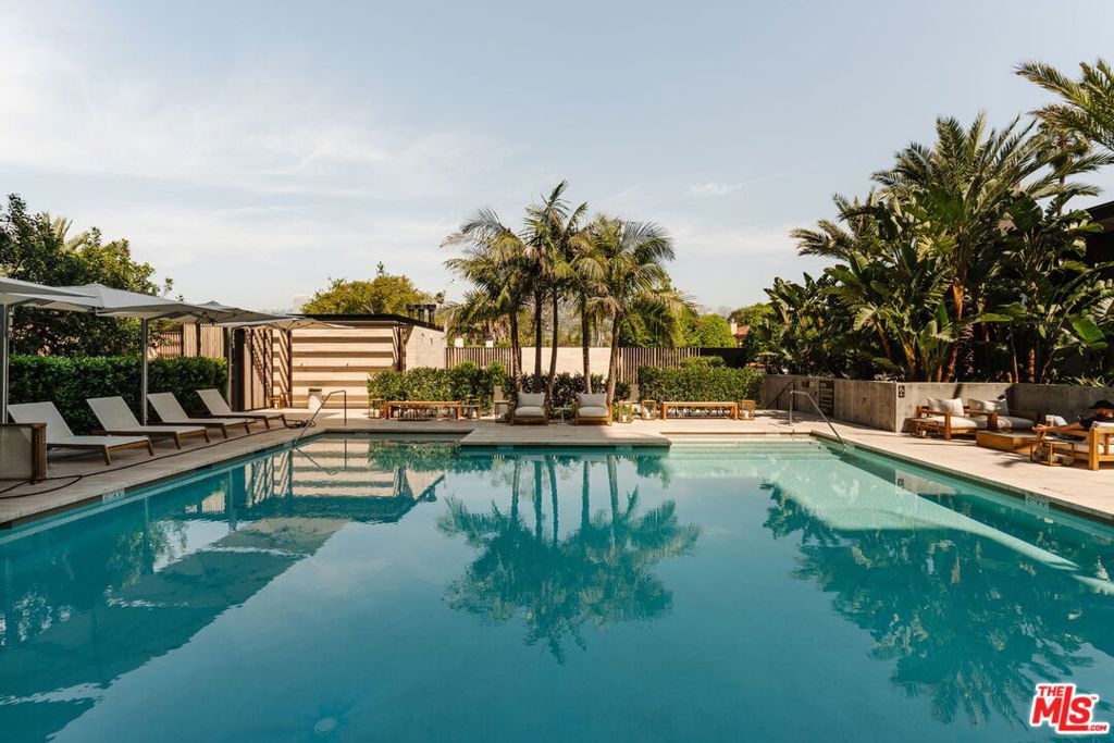8899 Beverly Boulevard 4G