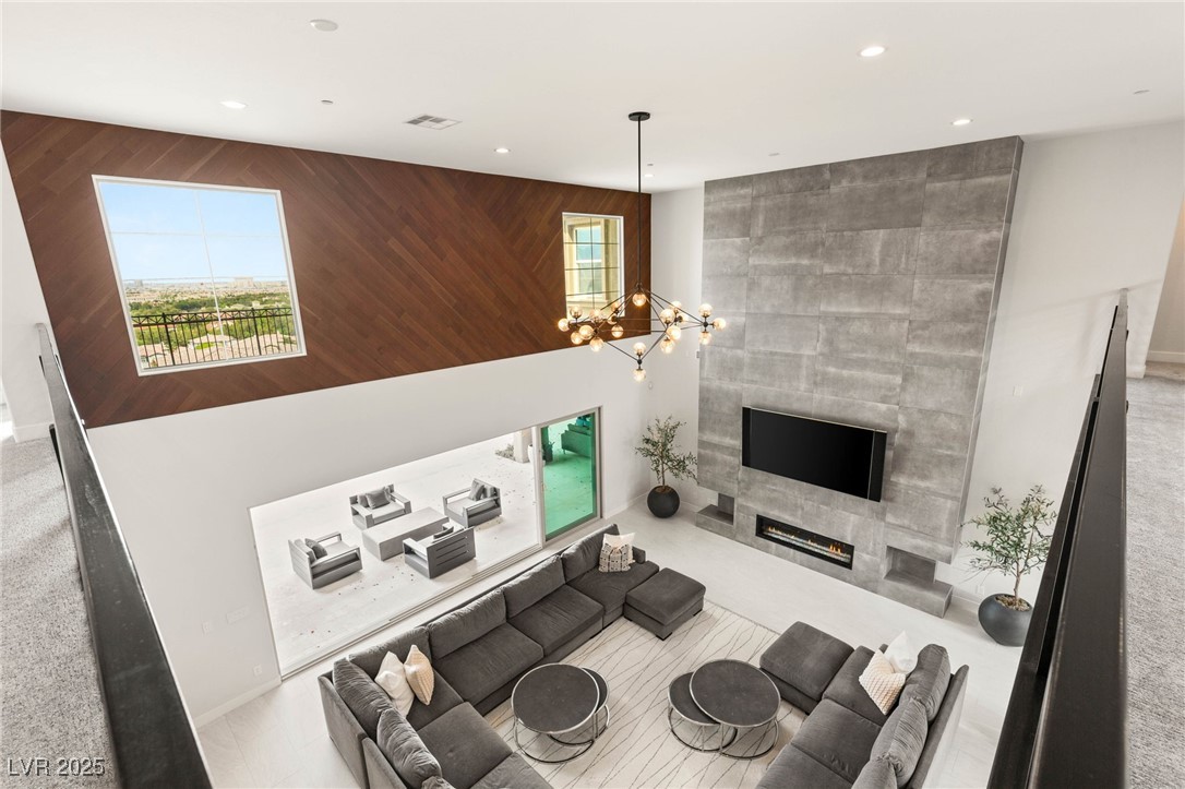 34 OLYMPIA OUTLOOK Drive