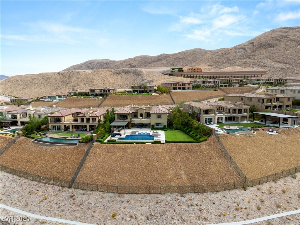 34 OLYMPIA OUTLOOK Drive