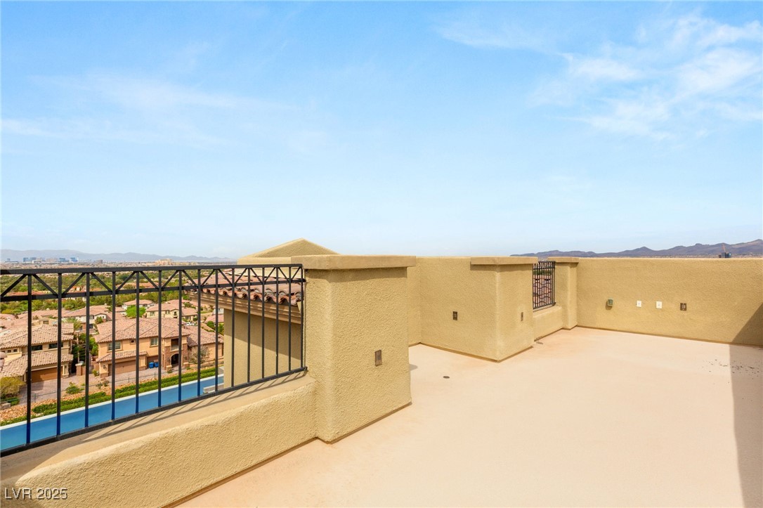 34 OLYMPIA OUTLOOK Drive